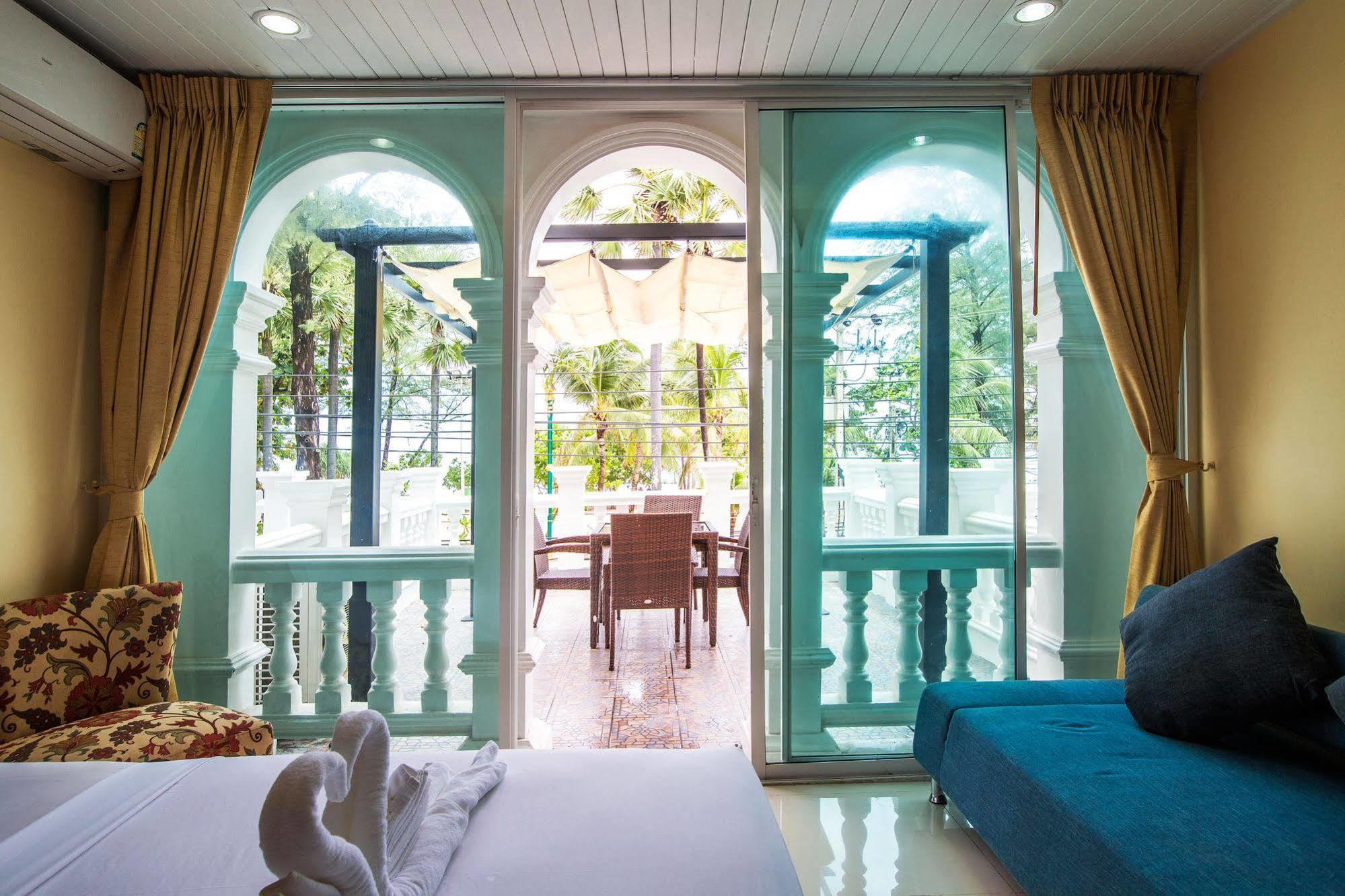 Patong Marina Hotel By Lofty Dış mekan fotoğraf