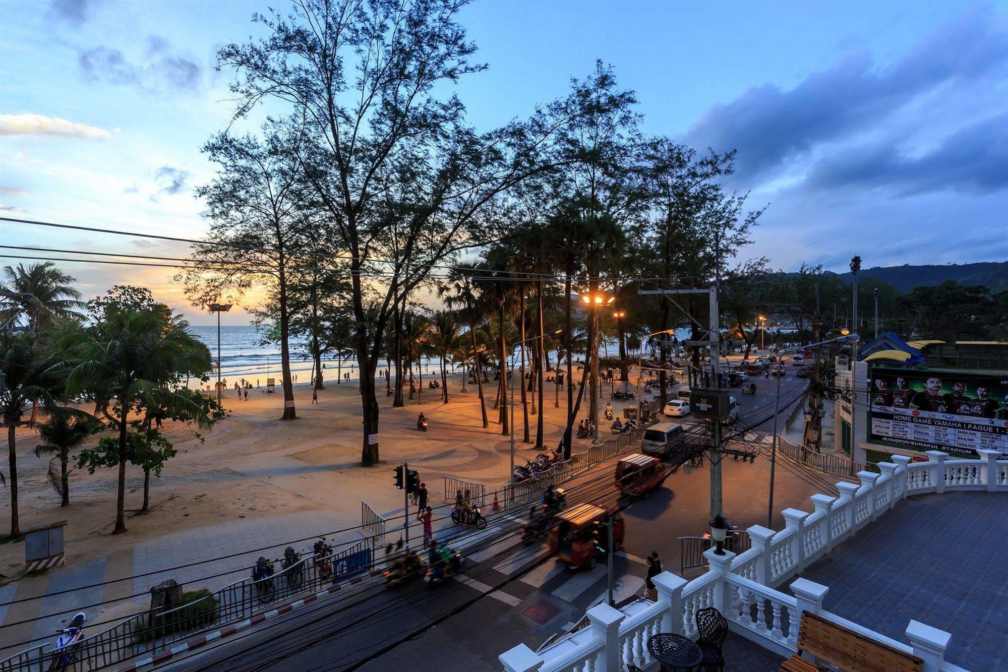 Patong Marina Hotel By Lofty Dış mekan fotoğraf