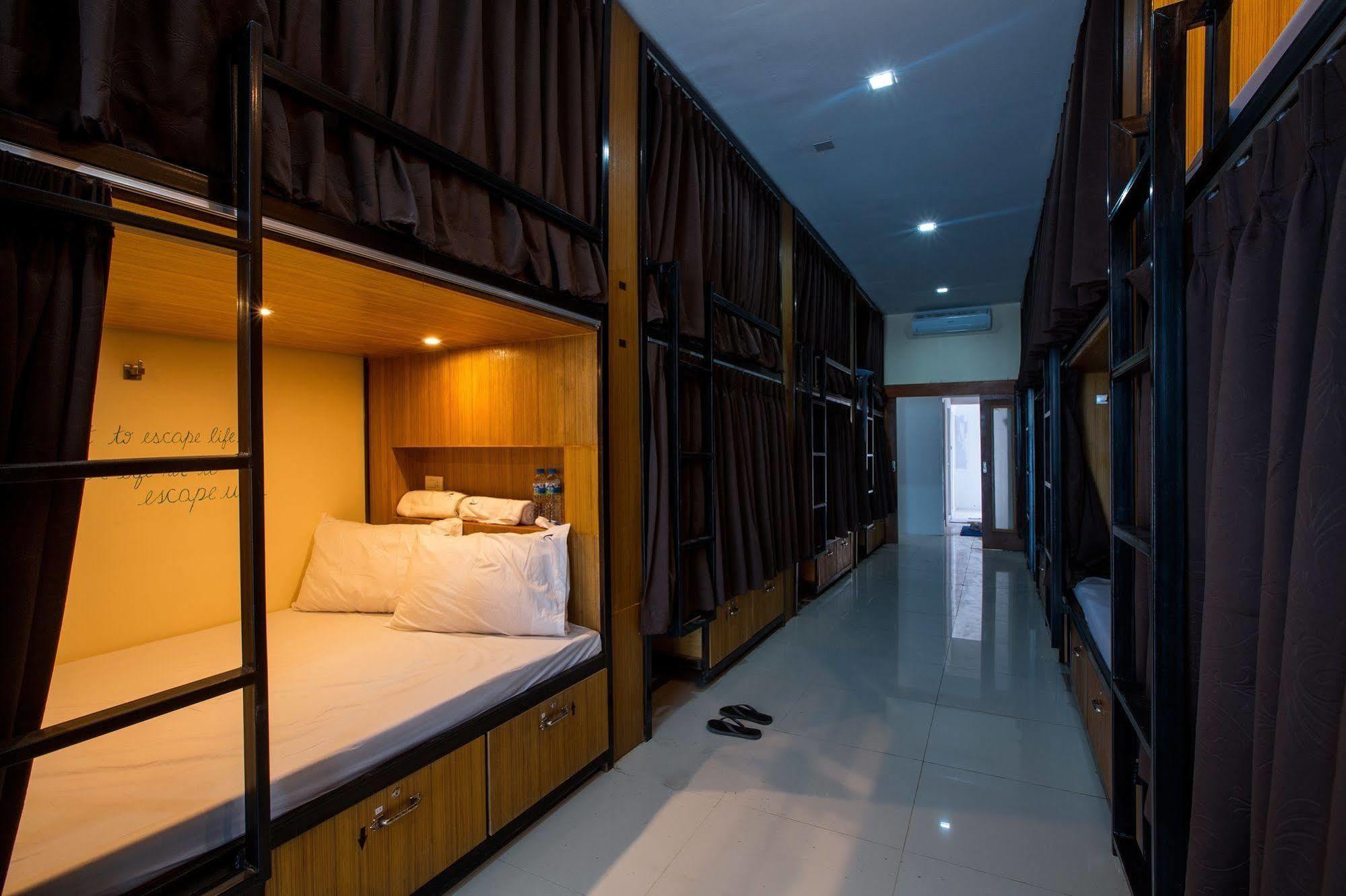 Patong Marina Hotel By Lofty Dış mekan fotoğraf
