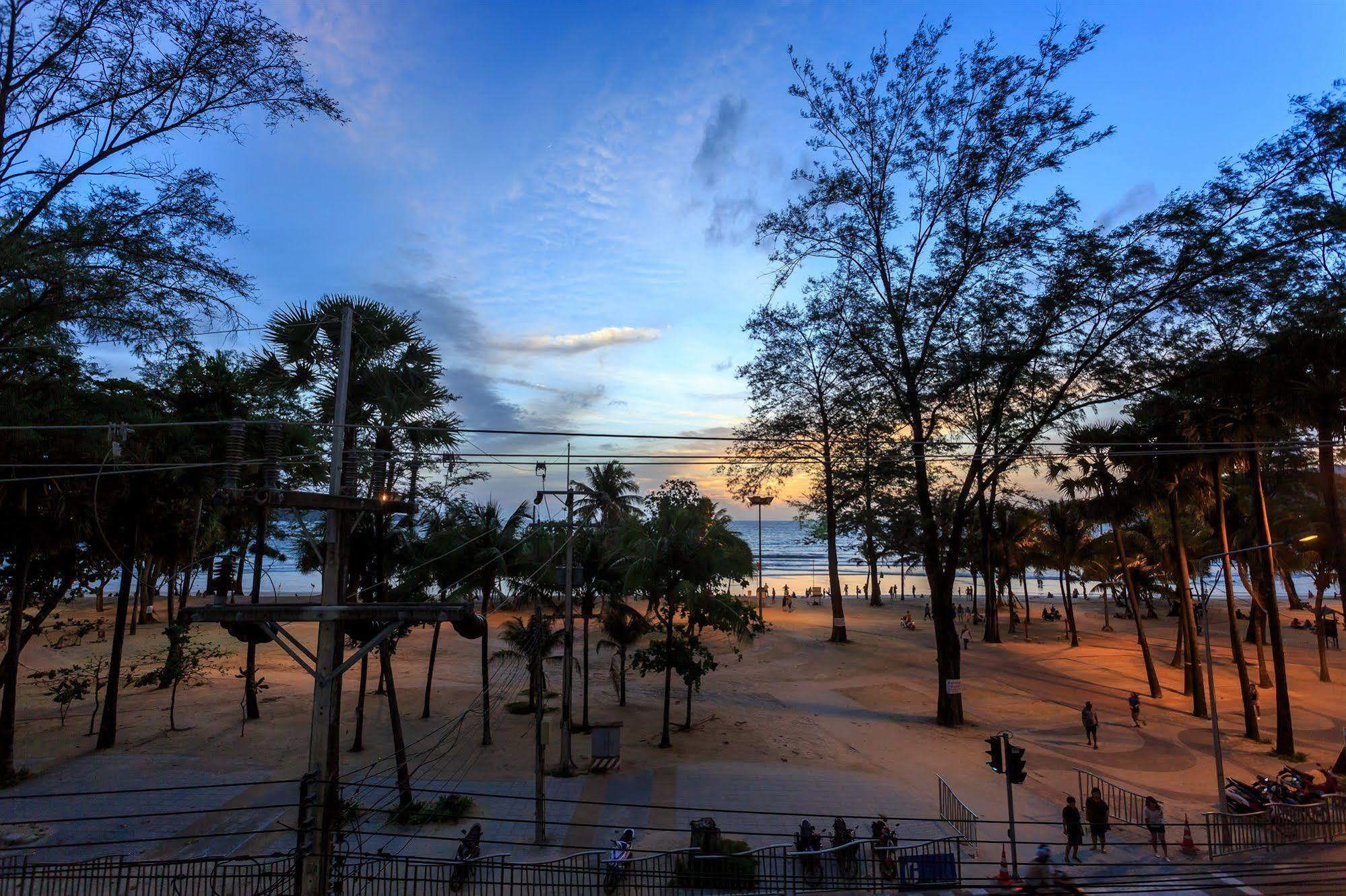 Patong Marina Hotel By Lofty Dış mekan fotoğraf
