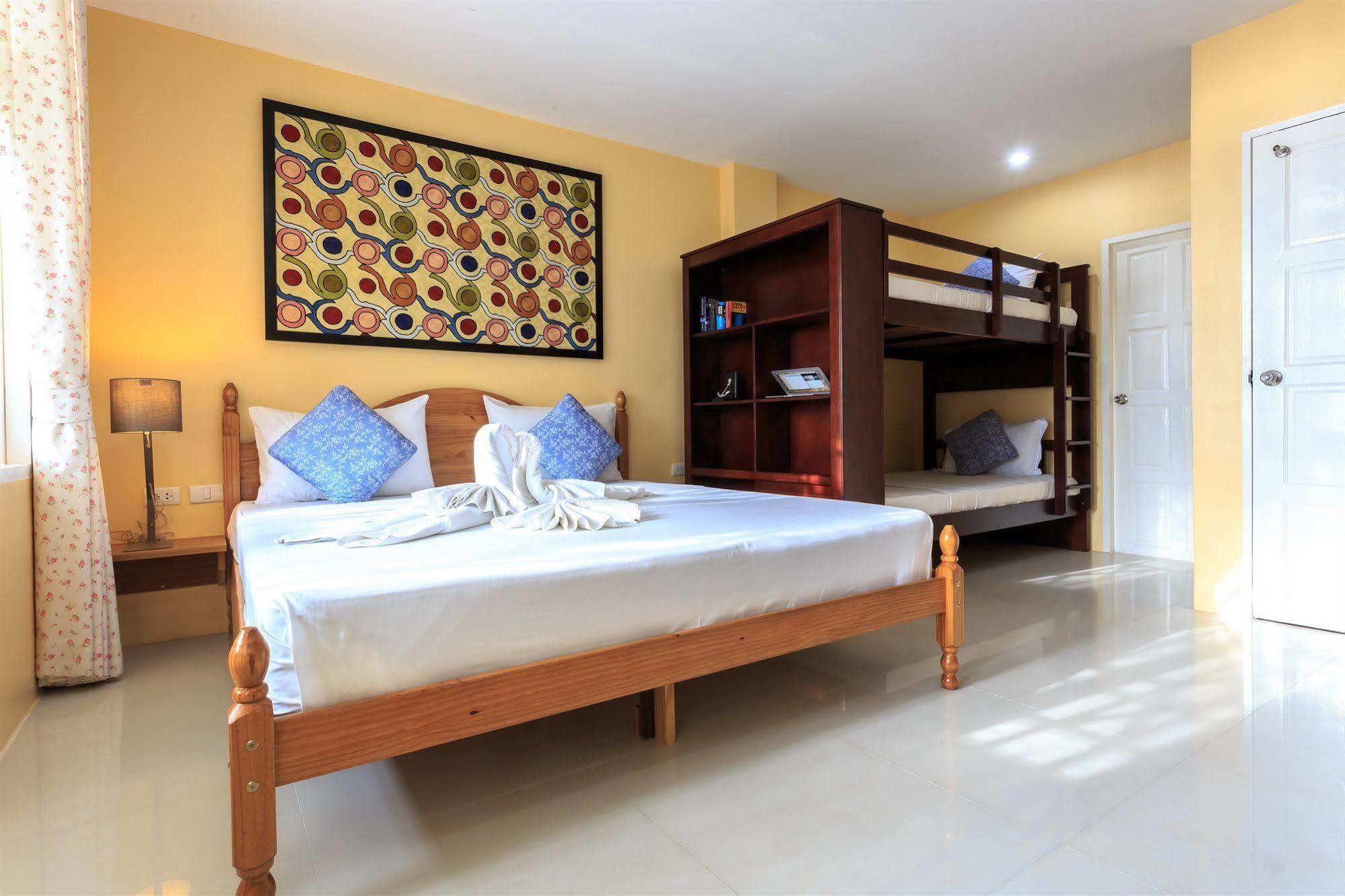 Patong Marina Hotel By Lofty Dış mekan fotoğraf